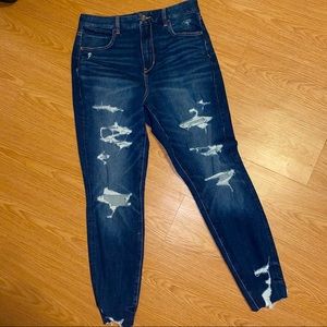 NWOT // AMERICAN EAGLE “The Dream Jean” SIZE 12 ✨